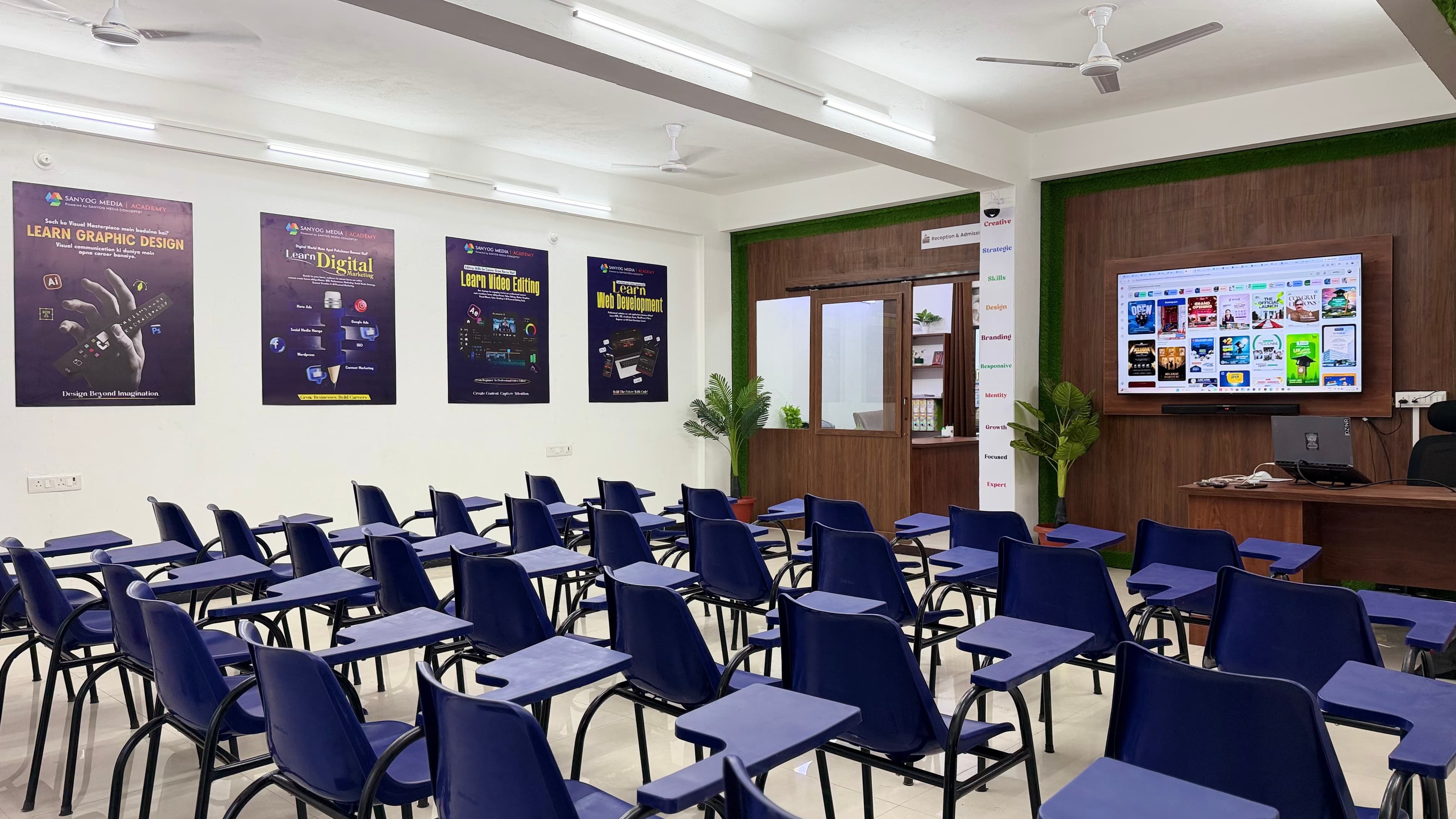 CLASS ROOM